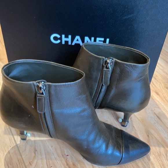 Chanel ankle boots - Picture 5 of 6